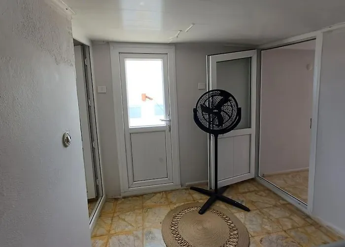 Sunset-denize Sıfır Konumda, Eşyalı Yazlık Daire *