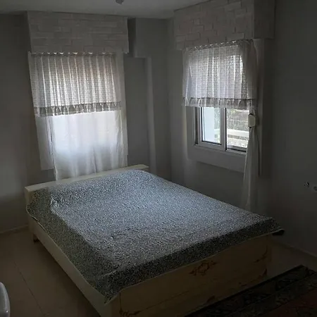 Apartment Sunset-denize Sifir Konumda, Esyali Yazlik Seferihisar