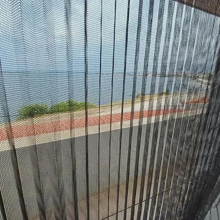 Sunset-denize Sifir Konumda, Esyali Yazlik ספריהיסאר