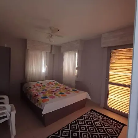 Apartment Sunset-denize Sifir Konumda, Esyali Yazlik
